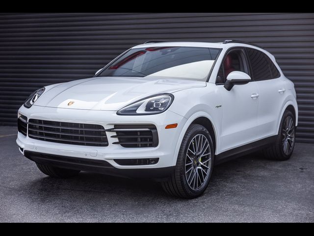 2021 Porsche Cayenne E-Hybrid Base