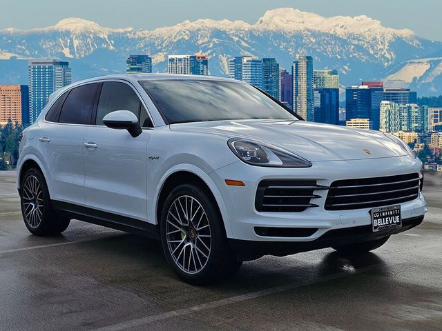 2021 Porsche Cayenne E-Hybrid Base