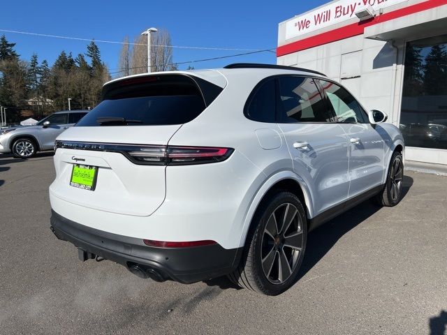 2021 Porsche Cayenne E-Hybrid Base