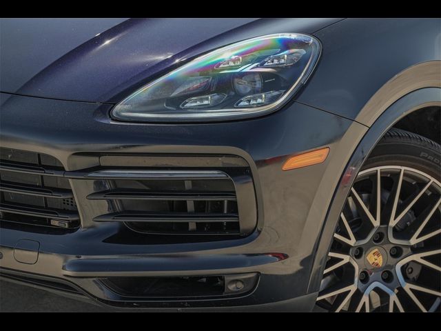 2021 Porsche Cayenne E-Hybrid Base