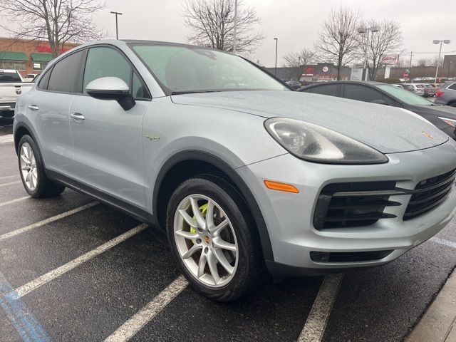 2021 Porsche Cayenne E-Hybrid Base