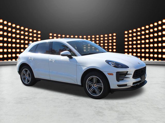 2021 Porsche Macan Base