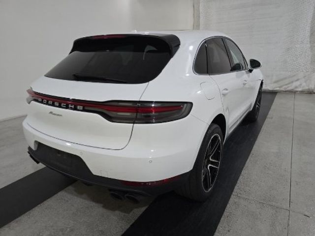 2021 Porsche Macan Base