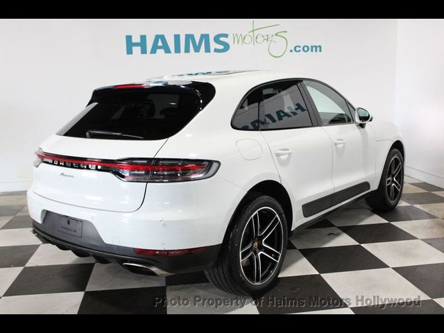 2021 Porsche Macan Base