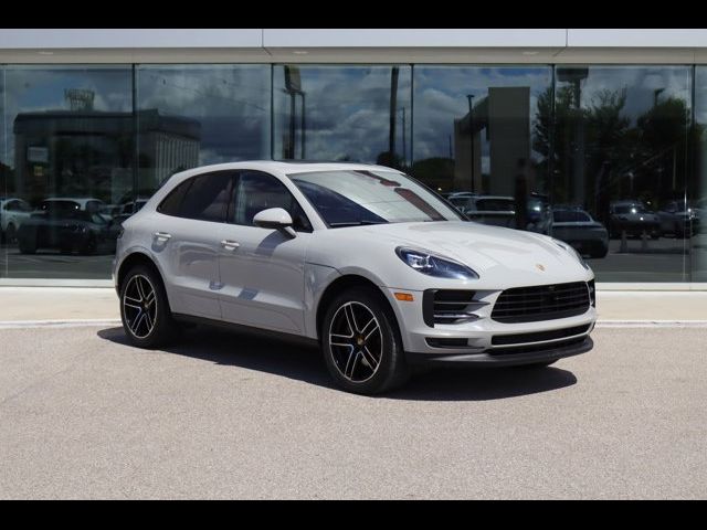 2021 Porsche Macan Base