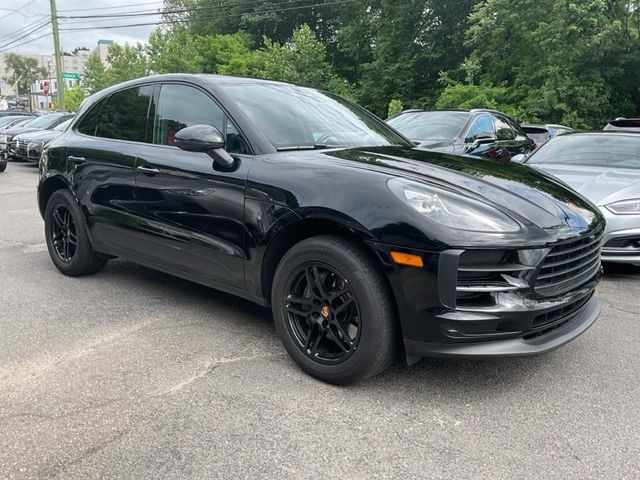 2021 Porsche Macan Base