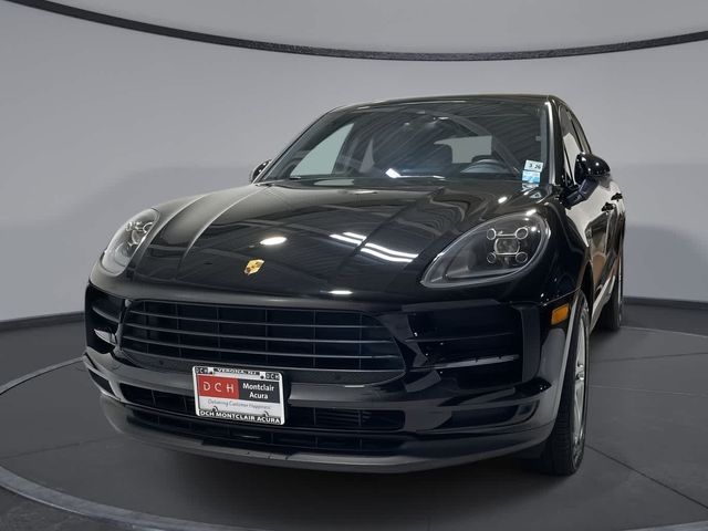 2021 Porsche Macan Base