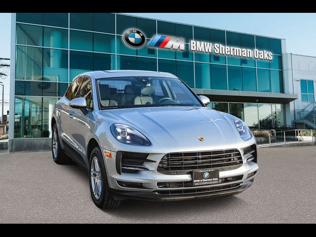 2021 Porsche Macan Base