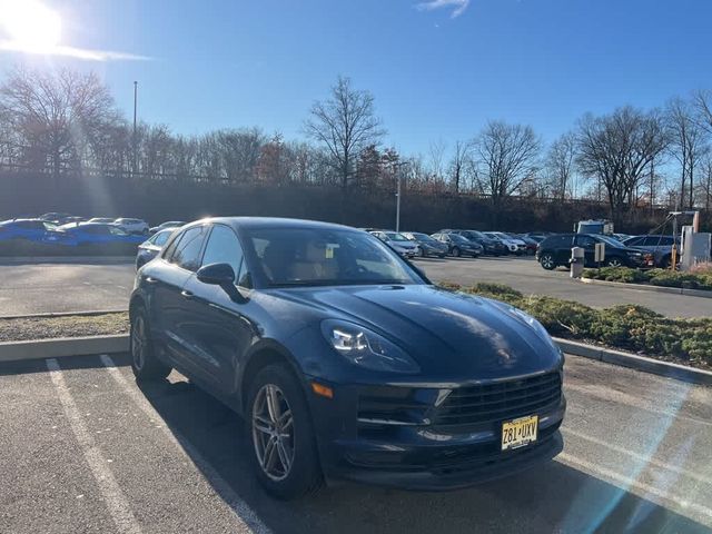 2021 Porsche Macan Base