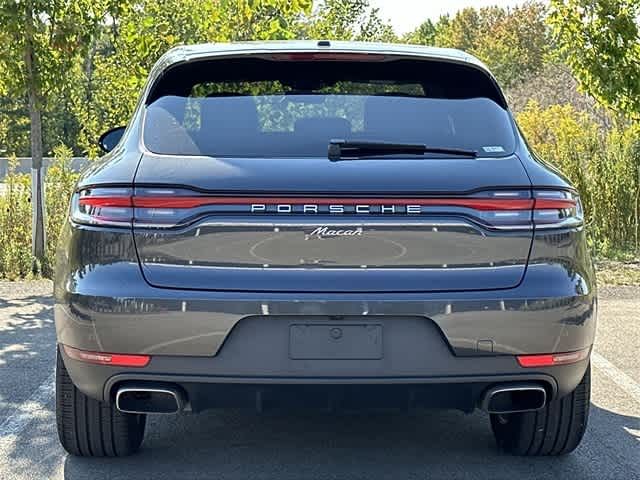 2021 Porsche Macan Base