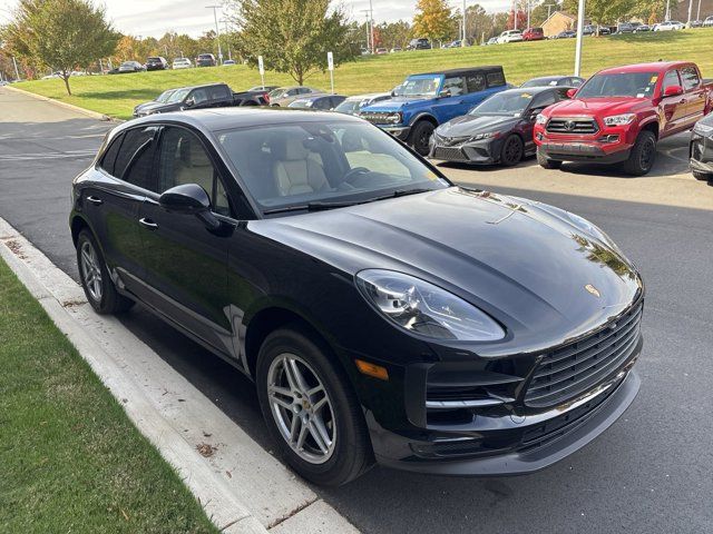 2021 Porsche Macan Base