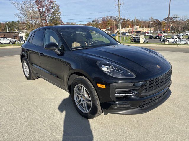 2021 Porsche Macan Base