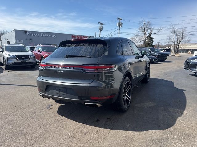 2021 Porsche Macan Base