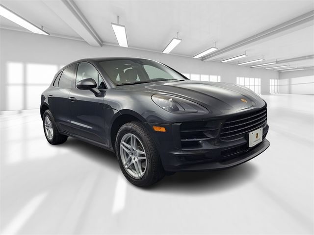 2021 Porsche Macan Base