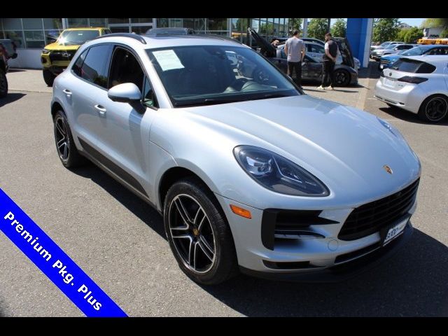 2021 Porsche Macan Base