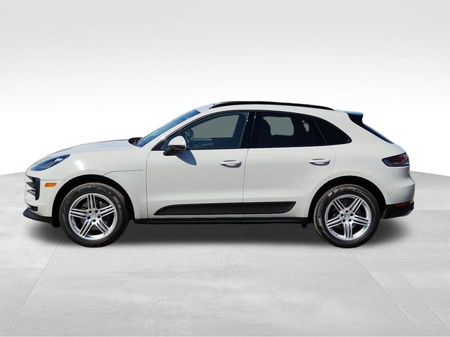 2021 Porsche Macan Base