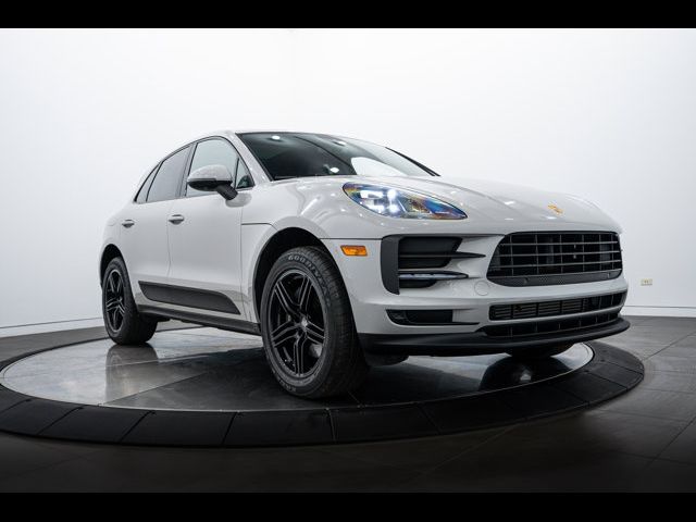 2021 Porsche Macan Base