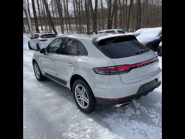 2021 Porsche Macan Base