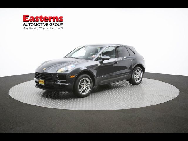 2021 Porsche Macan Base