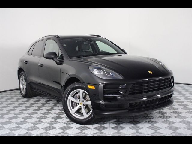 2021 Porsche Macan Base