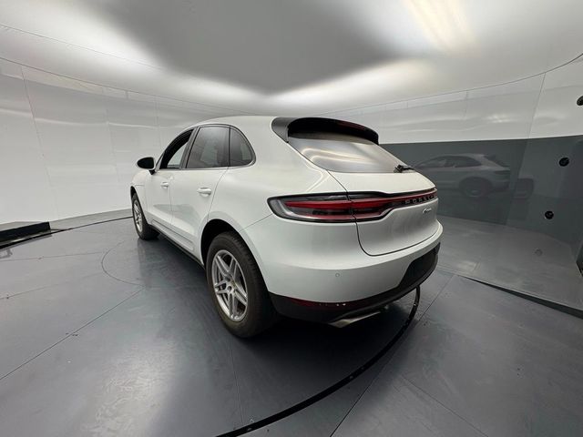 2021 Porsche Macan Base