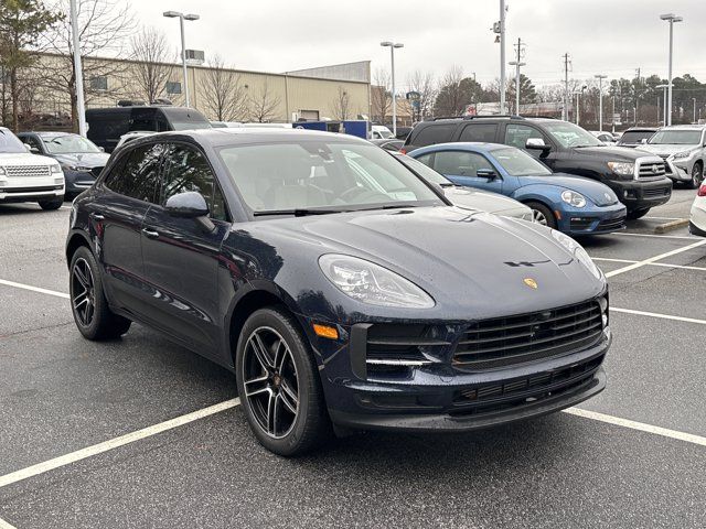 2021 Porsche Macan Base