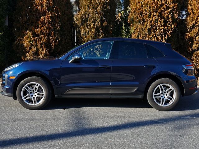 2021 Porsche Macan Base