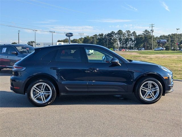 2021 Porsche Macan Base