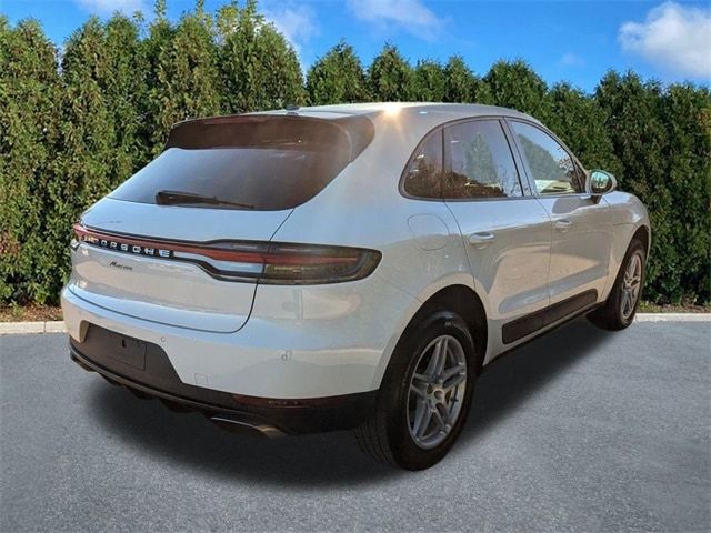 2021 Porsche Macan Base