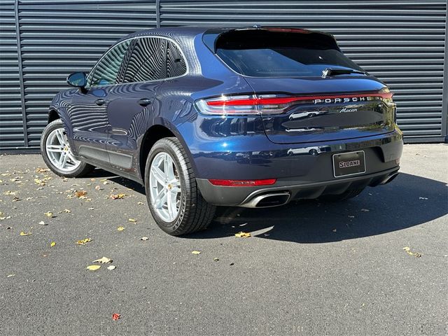 2021 Porsche Macan Base