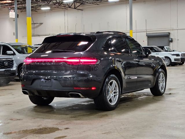 2021 Porsche Macan Base