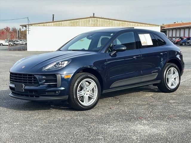 2021 Porsche Macan Base