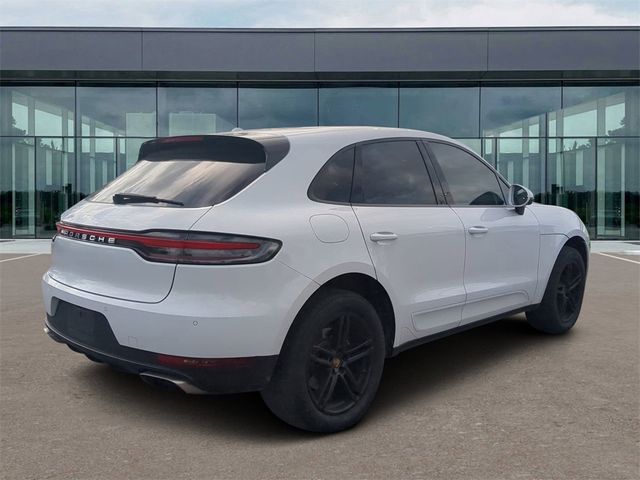 2021 Porsche Macan Base