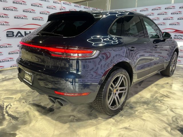 2021 Porsche Macan Base