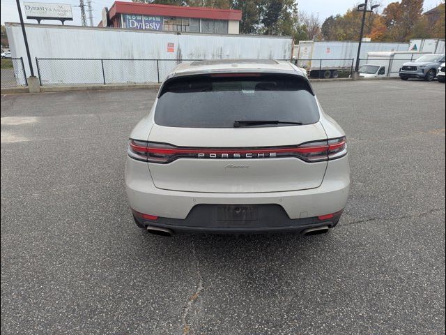 2021 Porsche Macan Base