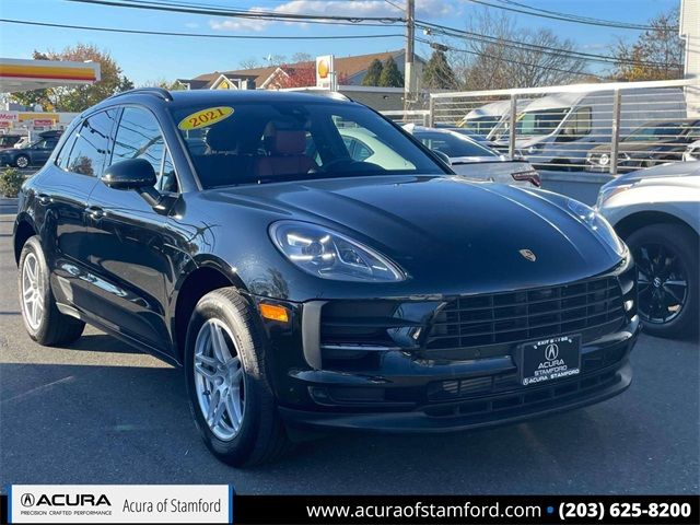 2021 Porsche Macan Base