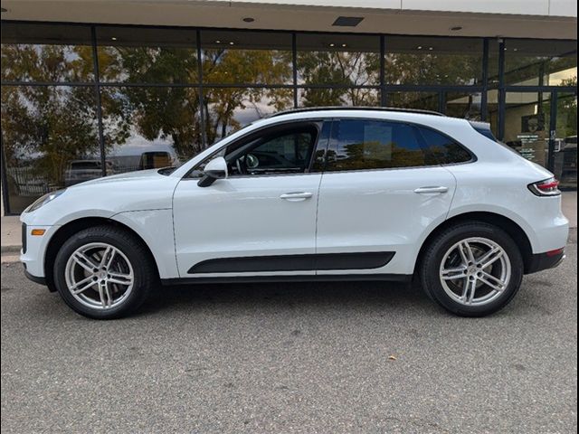 2021 Porsche Macan Base