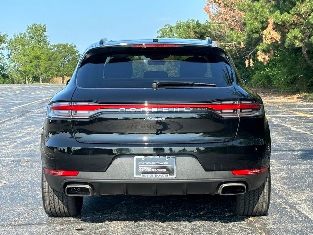 2021 Porsche Macan Base