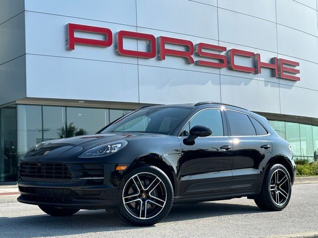 2021 Porsche Macan Base