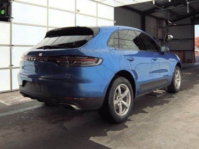 2021 Porsche Macan Base