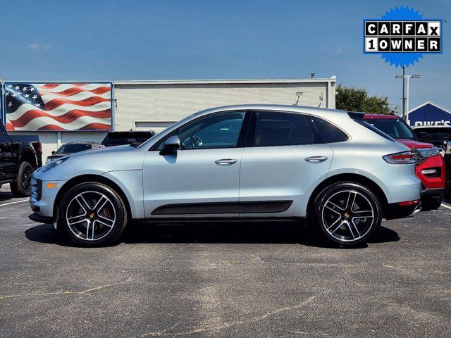 2021 Porsche Macan Base