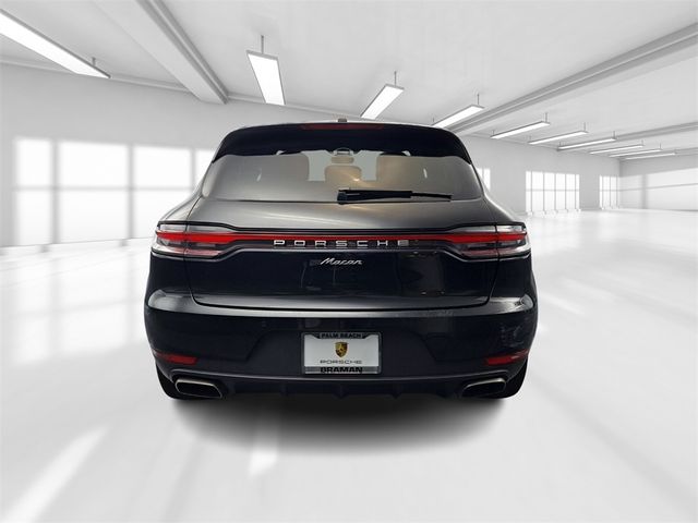 2021 Porsche Macan Base