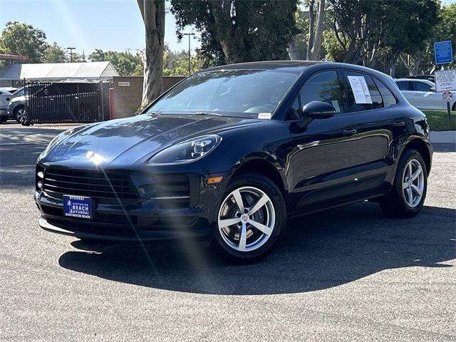 2021 Porsche Macan Base