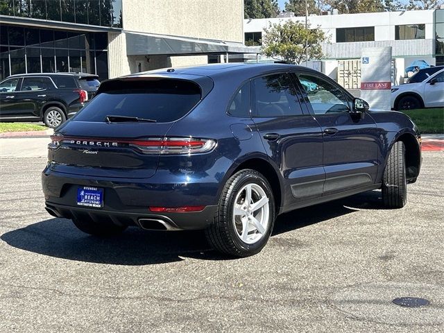 2021 Porsche Macan Base