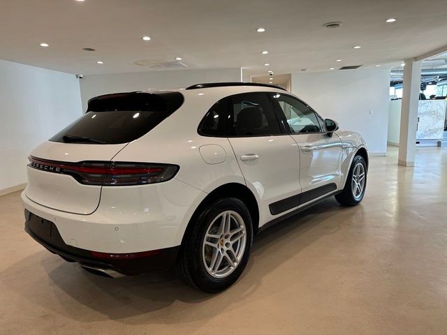 2021 Porsche Macan Base