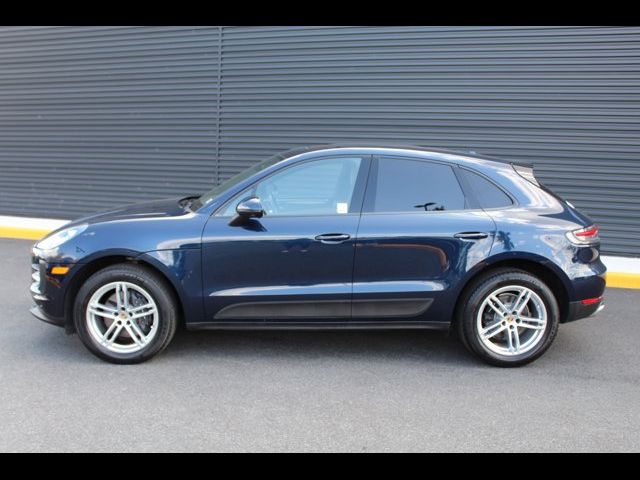 2021 Porsche Macan Base