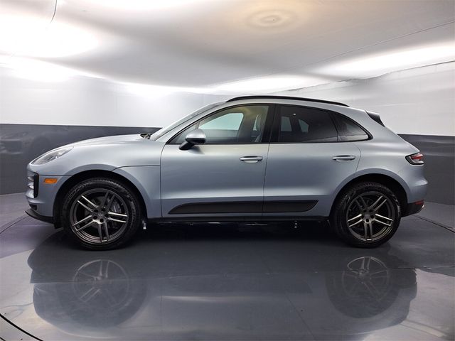 2021 Porsche Macan Base