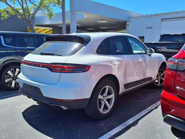 2021 Porsche Macan Base
