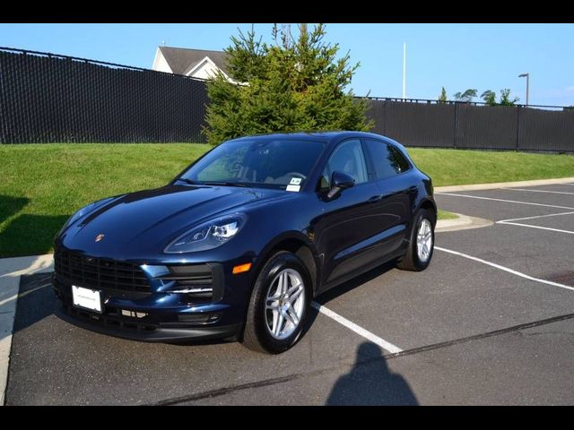 2021 Porsche Macan Base