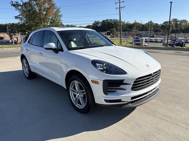 2021 Porsche Macan Base